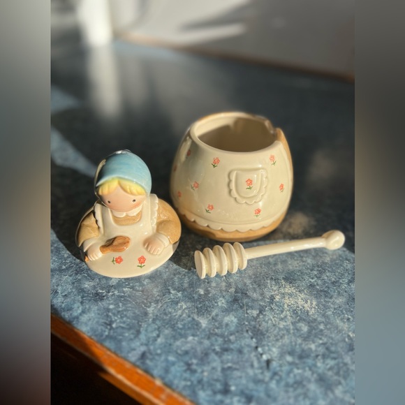 Vintage Otagiri Farmer and Wife Set - Picture 3 of 9